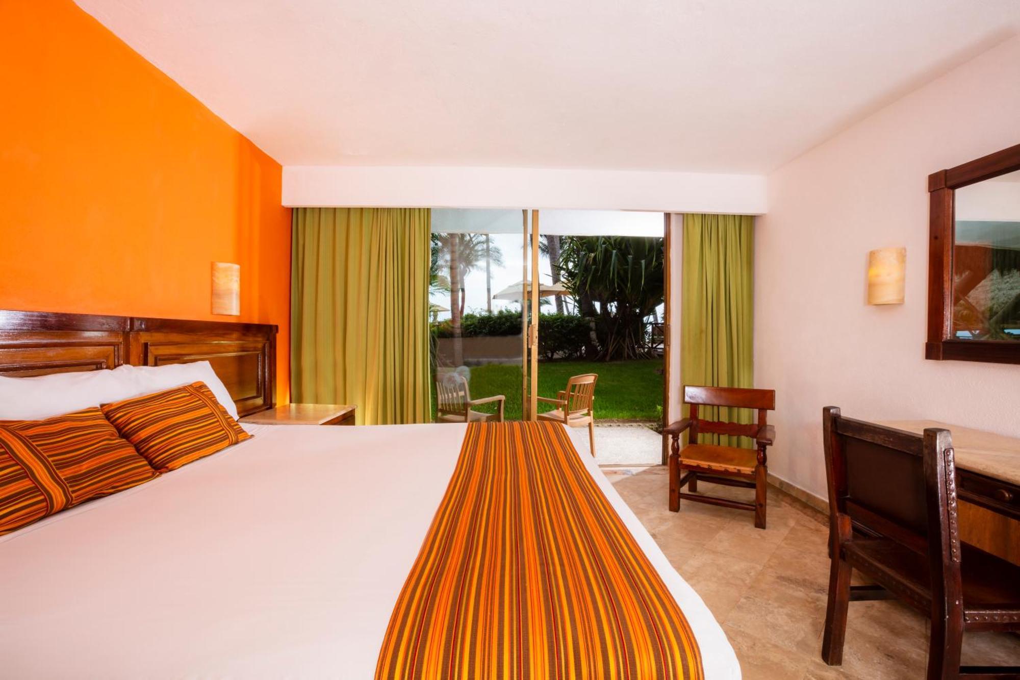 Las Palmas By The Sea All Inclusive Puerto Vallarta Ngoại thất bức ảnh